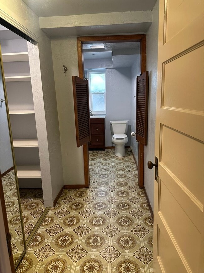 Building Photo - Mt Davidson Manor Home for Rent