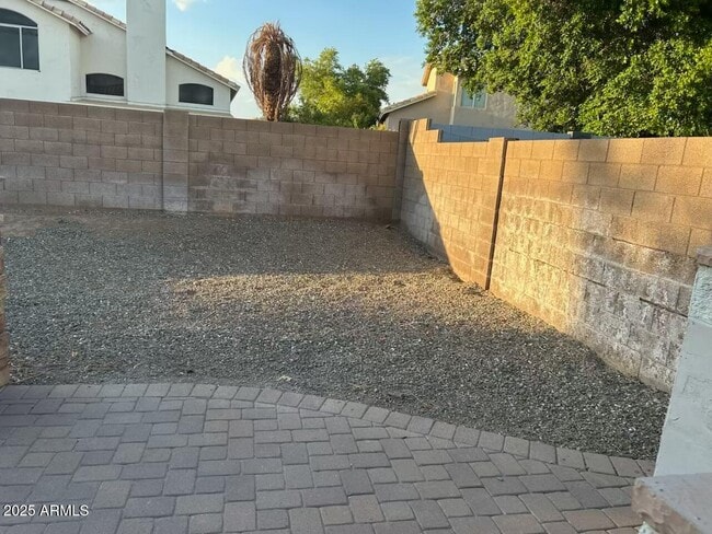 Building Photo - 7374 W Los Gatos Dr