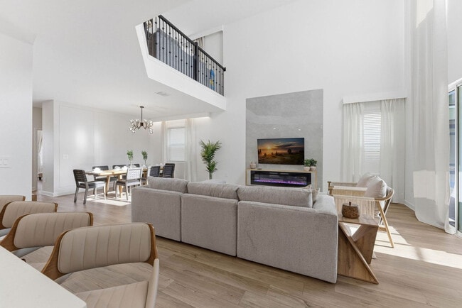 Building Photo - 7866 Poplin St