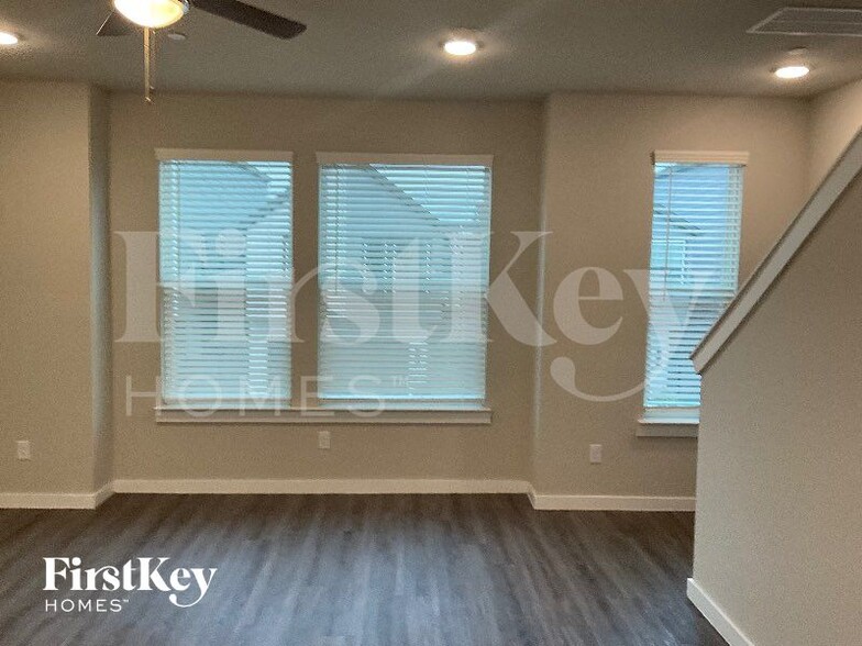 Building Photo - 18436 Idyllic Aly