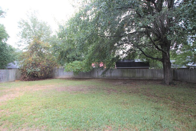 Building Photo - 3113 McDonald Rd