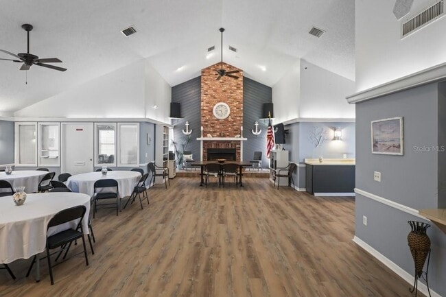 Building Photo - 6634 Hickorywood Ln