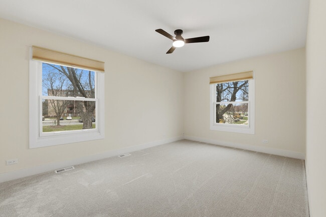 Building Photo - 763 Wellington Ave