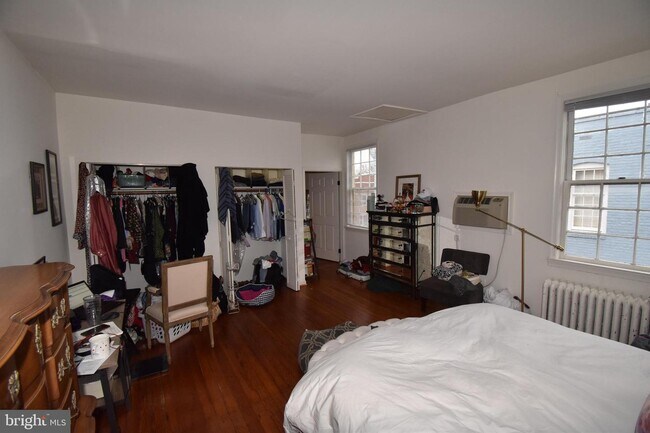 Building Photo - 205 N Patrick St