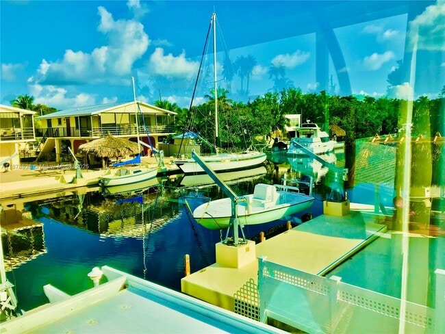Building Photo - 30 Jean La Fitte Dr