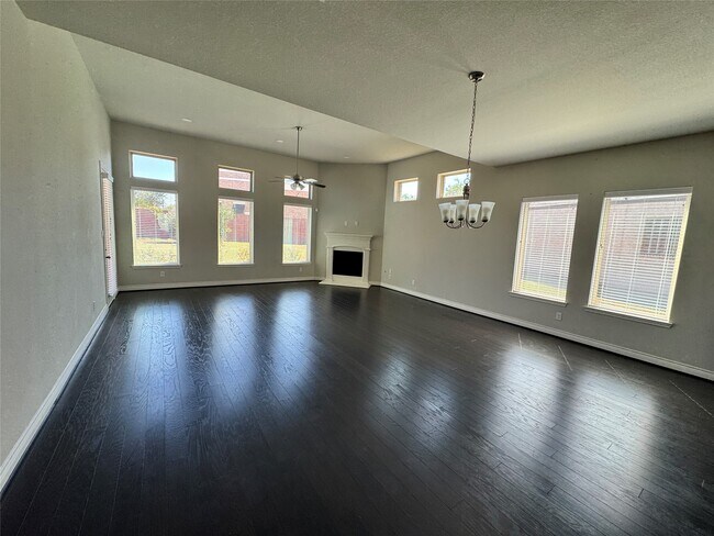 Building Photo - 5231 Pickford Grove Ln