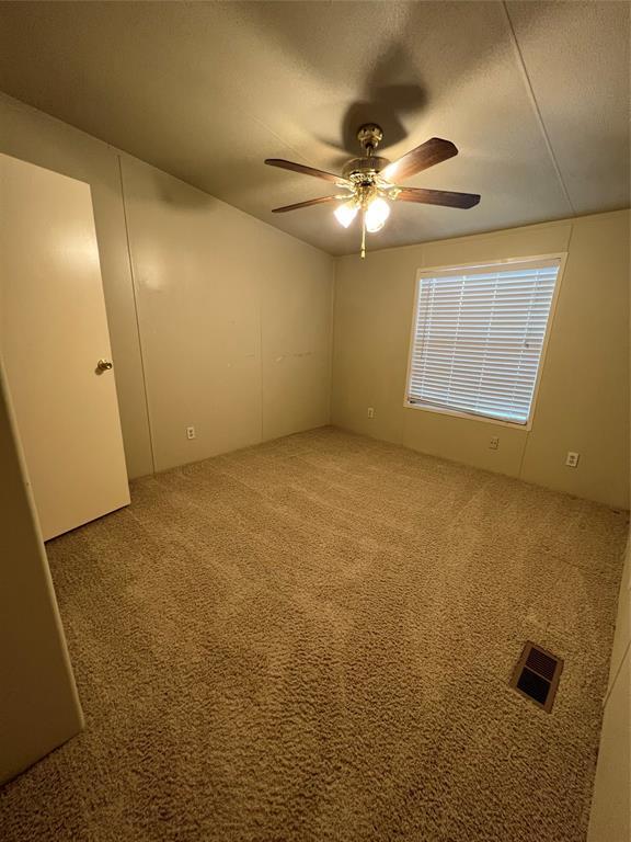 Building Photo - 20431 Mountain Dale Dr
