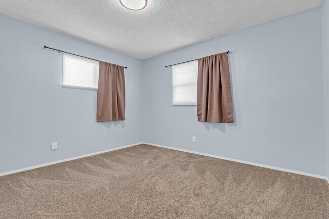 Building Photo - 11330 Cherrylee Dr