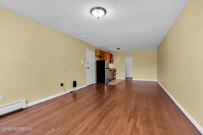 Building Photo - 309 4th Ave