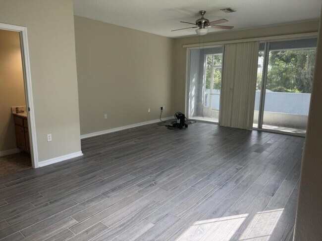 Building Photo - 6228 Parkside Meadow Dr