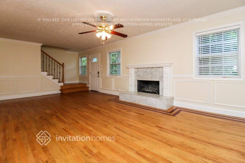Building Photo - 612 Brighton Dr NW