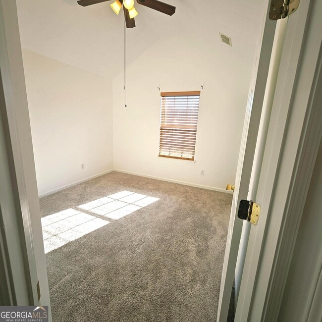 Building Photo - 1278 Labrador Ln