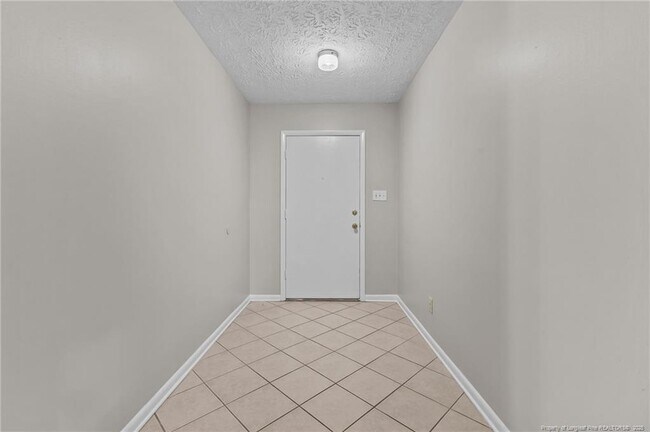 Building Photo - 6809 Timbercroft Ln