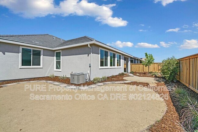 Building Photo - 273 Cask Dr