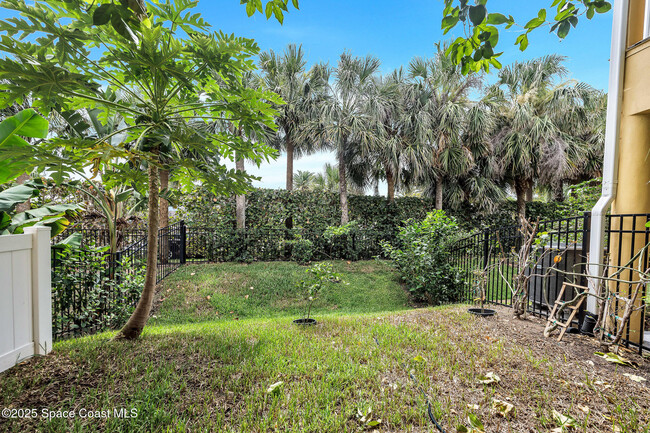 Building Photo - 2534 N Hwy A1A