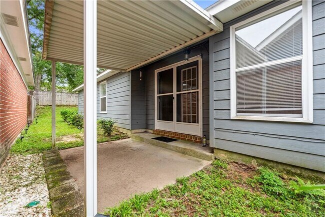 Building Photo - 3505 Pepper Ridge Dr