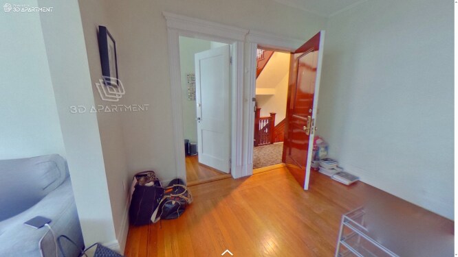 Building Photo - 24 Euston St