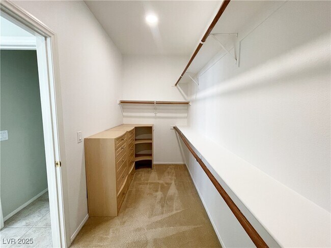 Building Photo - 11761 Del Sur Ave