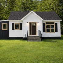 Building Photo - 107 Lakeview Dr