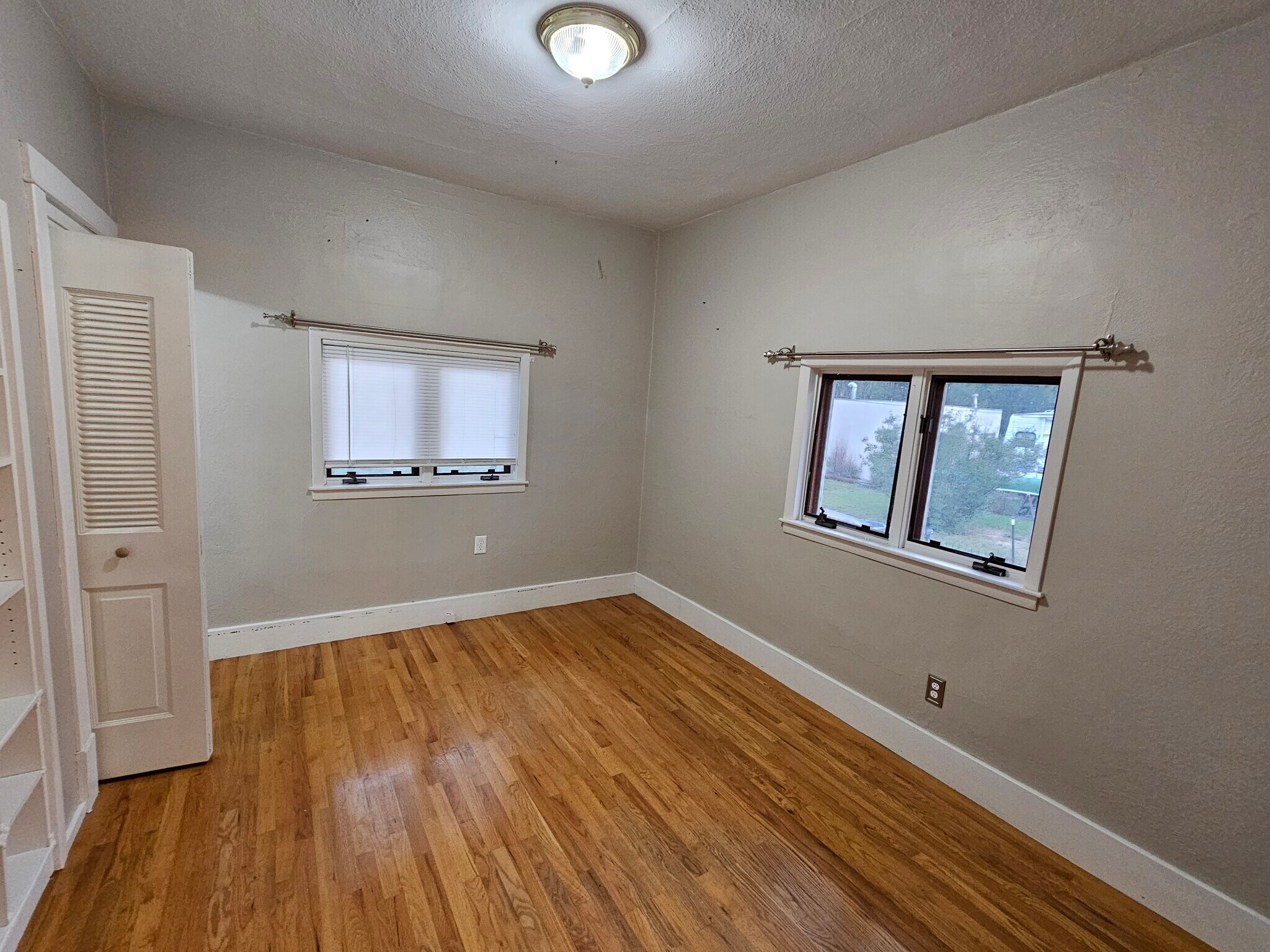 Building Photo - 1712 Ivy Pl