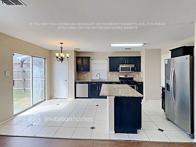 Building Photo - 926 Gillon Dr