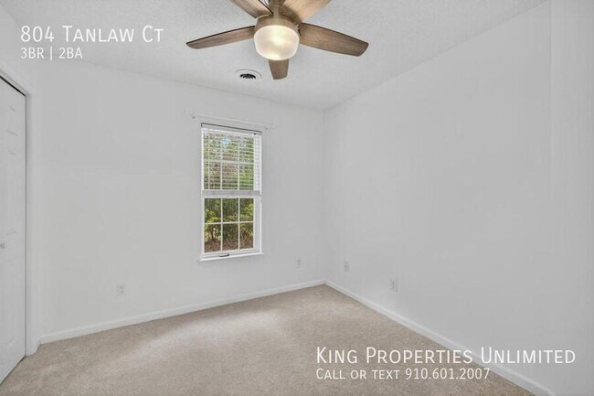 Building Photo - 804 Tanlaw Ct