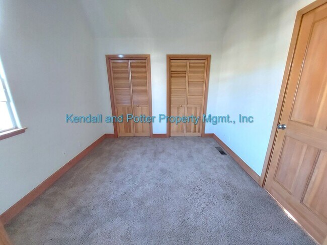 Building Photo - Unique Yacht Harbor 3bed/2bath Home with S...