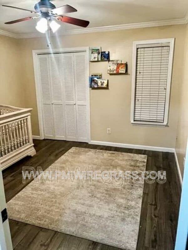 Building Photo - 401 Wildwood Dr