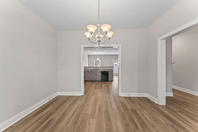 Building Photo - Spacious Townhome in Siegel School Zone – 2 Private Suites & Open Floor Plan!