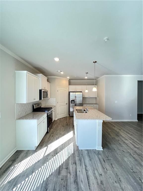 Building Photo - 813 Upper Dove Ct