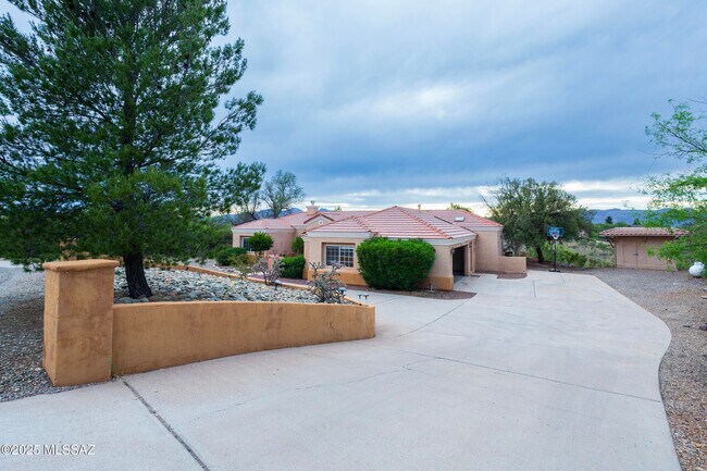 Building Photo - 414 Bury Ct