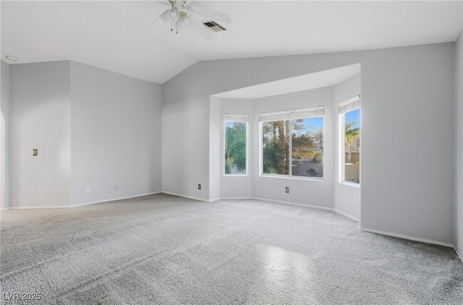 Building Photo - 2001 Madagascar Ln