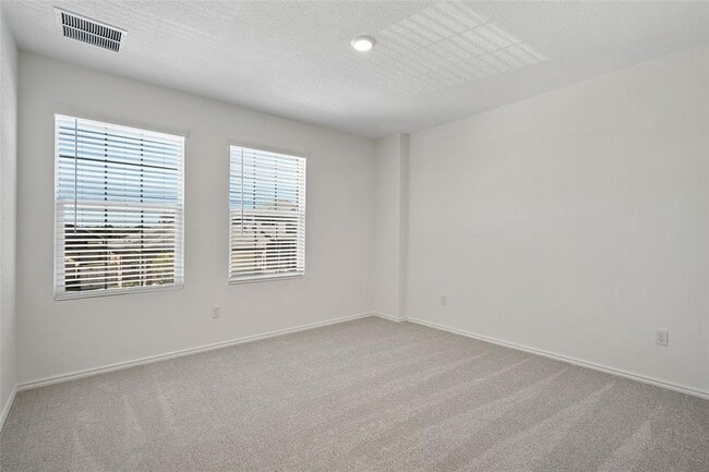 Building Photo - 1721 Roaming Oak Bnd
