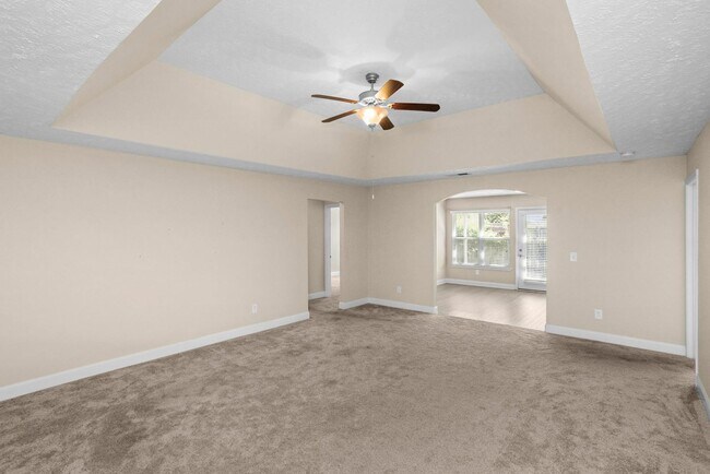 Building Photo - 1075 Campbell Ave