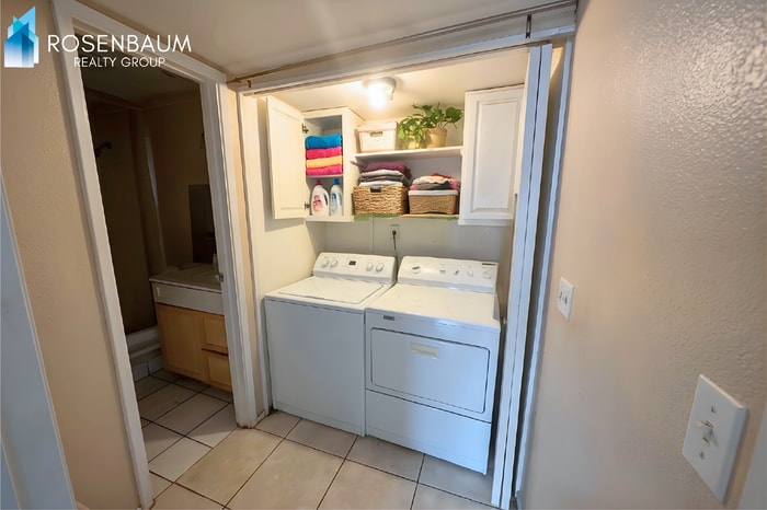 Building Photo - 452 E 9th Ave