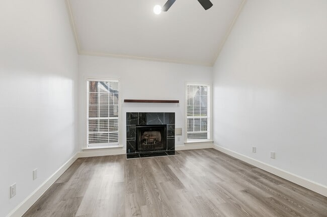 Building Photo - 7665 Ameswood Rd