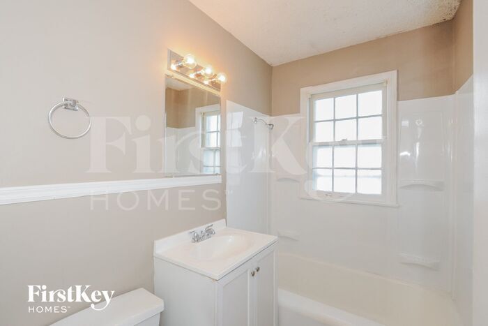 Building Photo - 3803 Vineyard Rd