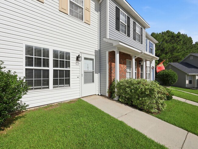 Building Photo - 107 Spring Meadow Cir