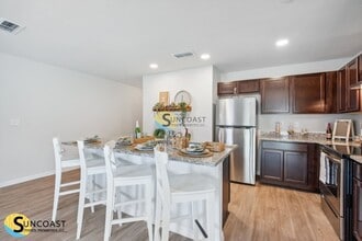 Building Photo - 7655 Mailes Ct