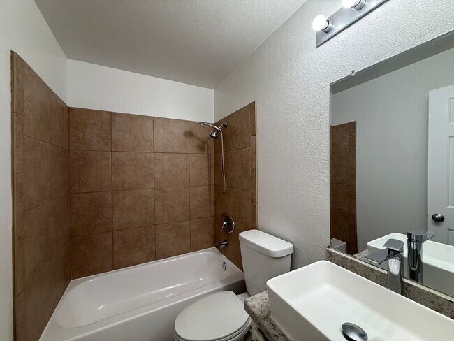 Building Photo - 7405 Charmant Dr