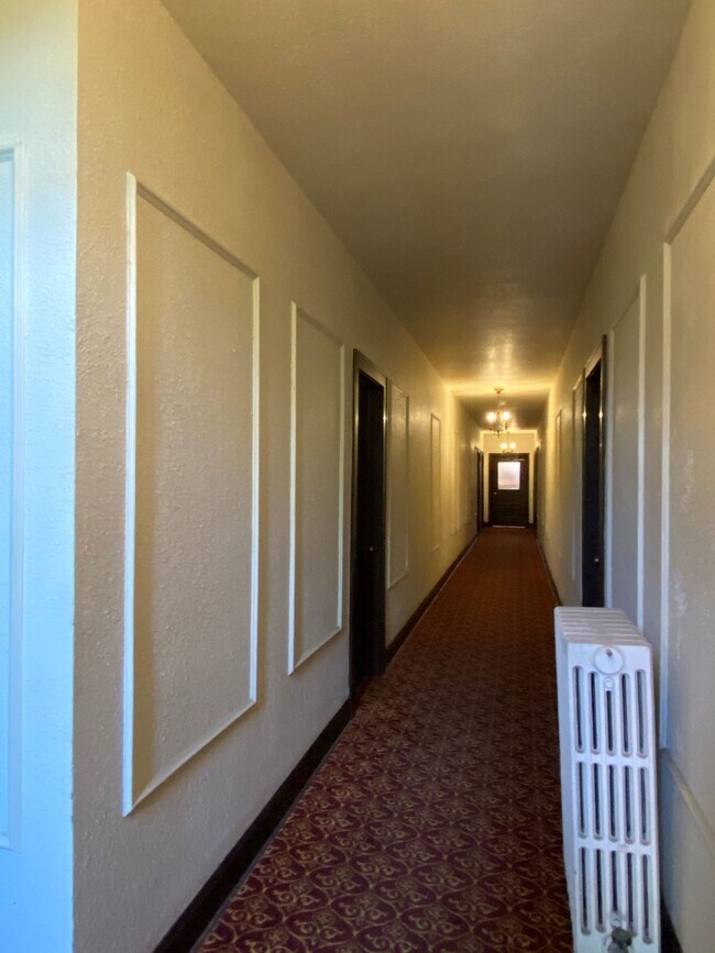 Building Photo - 4233 Nicollet Ave S