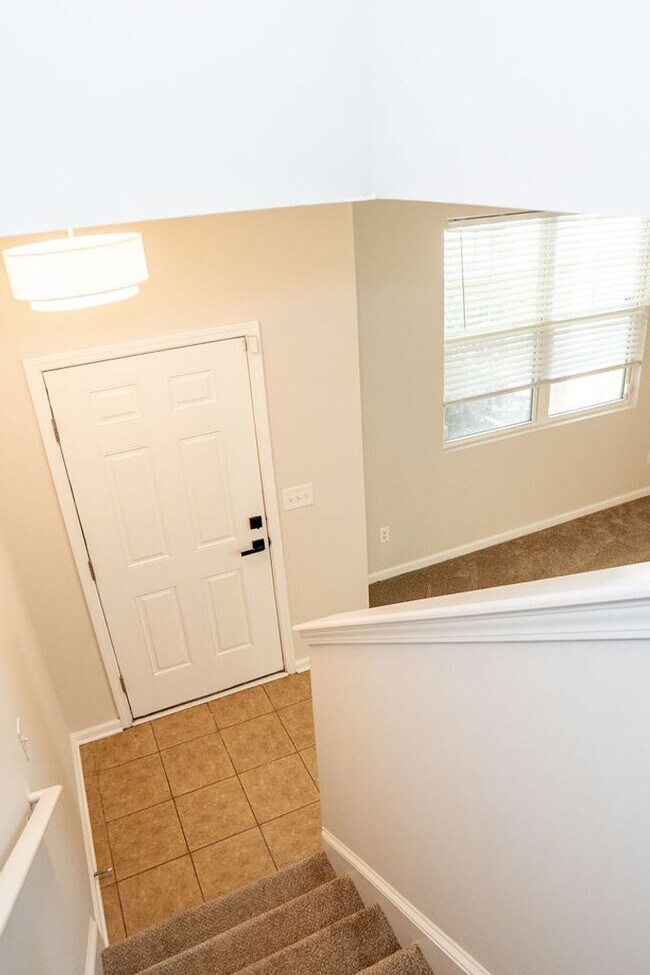 Building Photo - 17 Enoree Way