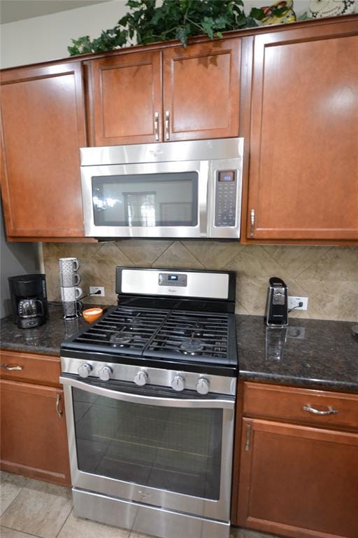 Building Photo - 1211 Majestic Oak