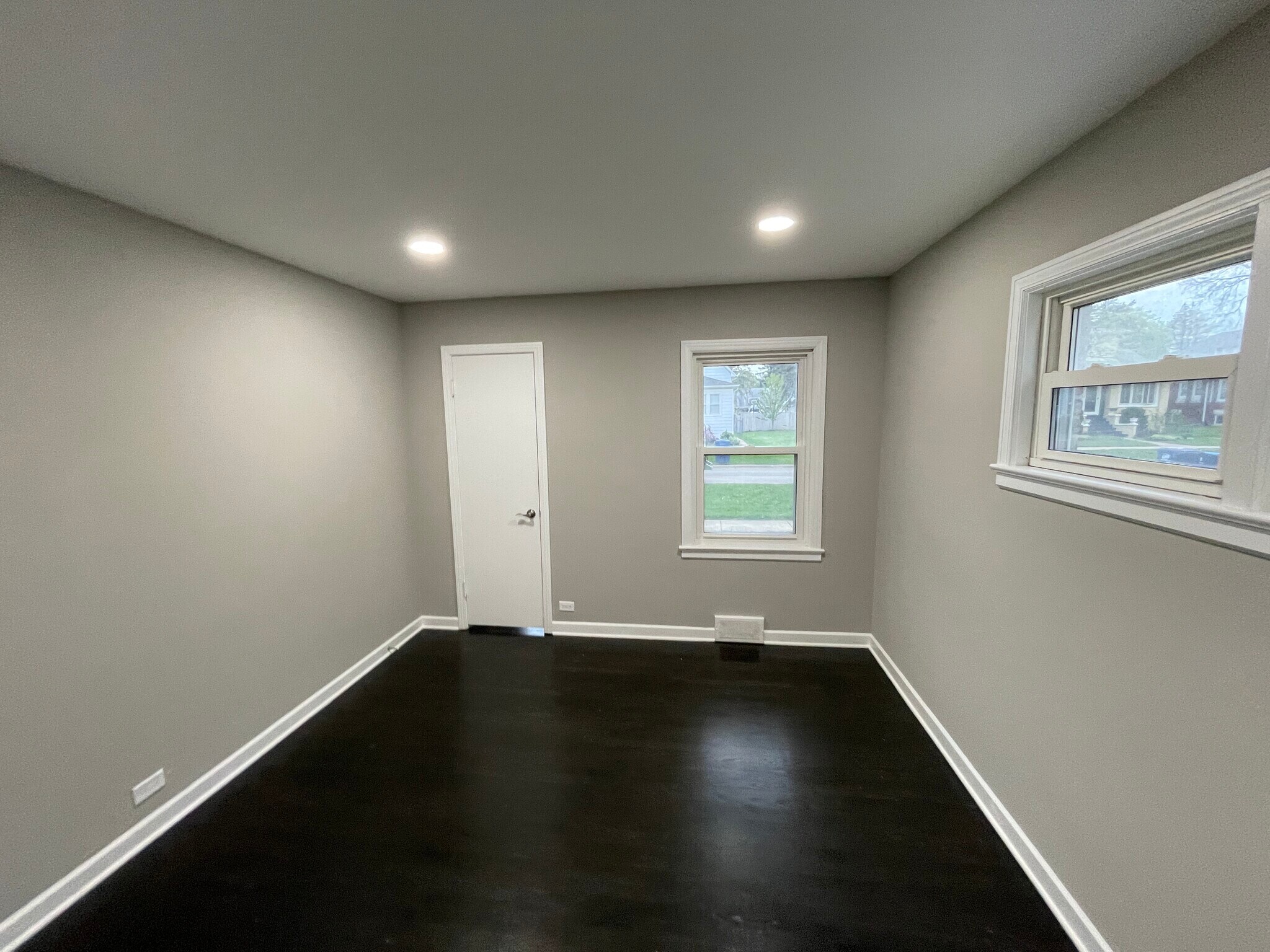 Bedroom 3 view 2 - 1550 Oakwood Ave