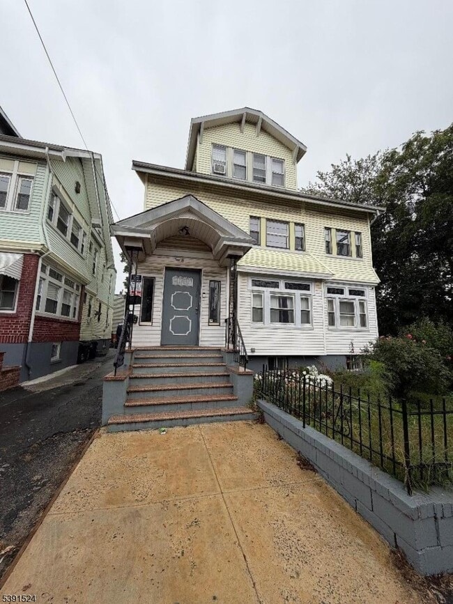 Building Photo - 178 Osborne Terrace