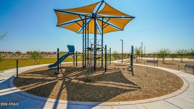 Building Photo - 8926 W Oregon Ave