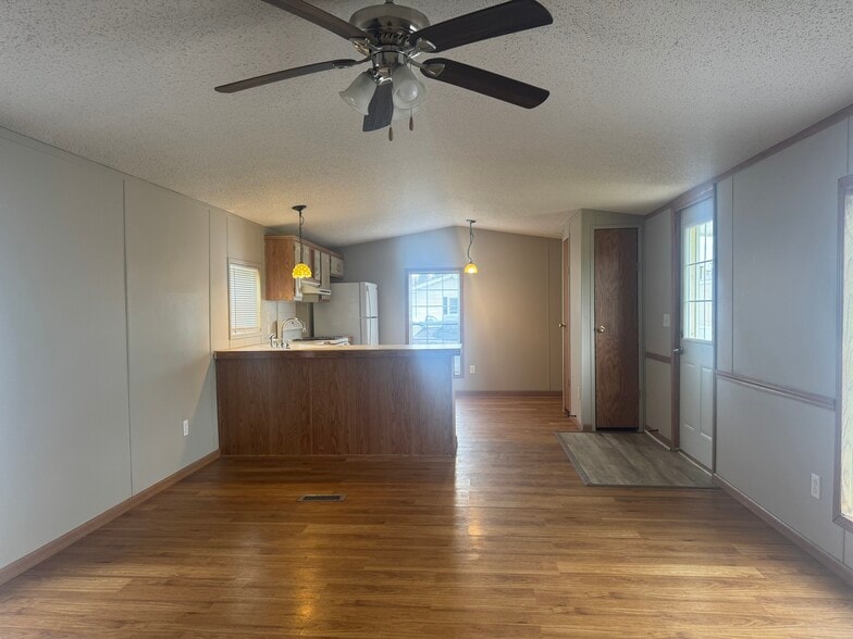 Building Photo - 4103 Lady Slipper Dr