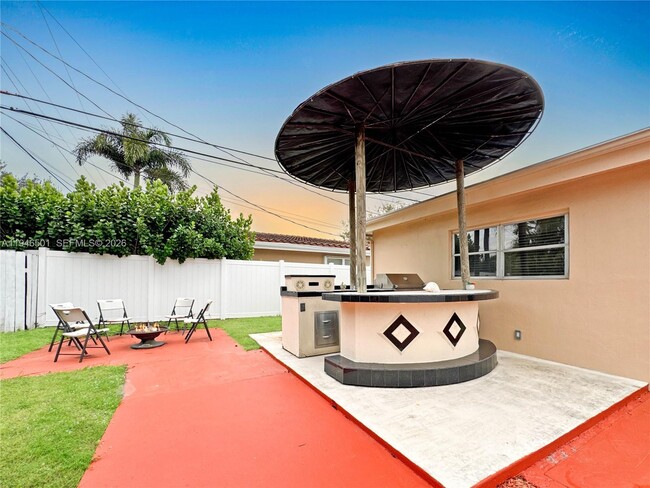 Building Photo - 6210 NE 21st Rd