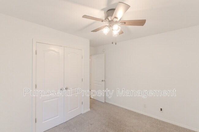Building Photo - 4002 S 198th E Ave