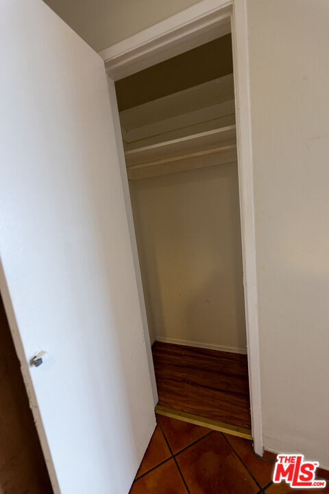 Building Photo - 947 Westmoreland Ave